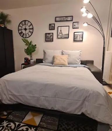 Emplacement Exceptionnel Et Rare Paris Longchamp Apartman