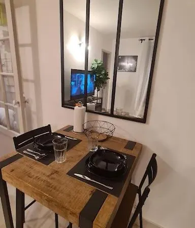 Emplacement Exceptionnel Et Rare Paris Longchamp * Suresnes