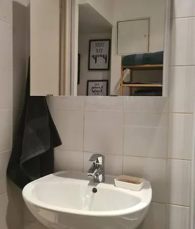 Emplacement Exceptionnel Et Rare Paris Longchamp Apartment Suresnes