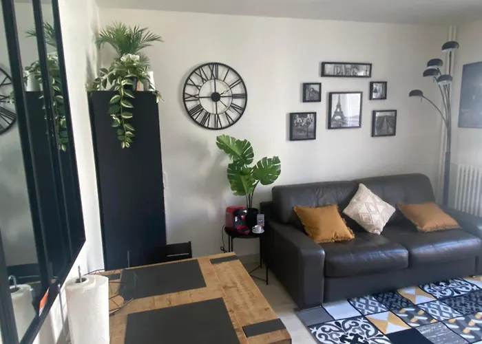 Emplacement Exceptionnel Et Rare Paris Longchamp Suresnes